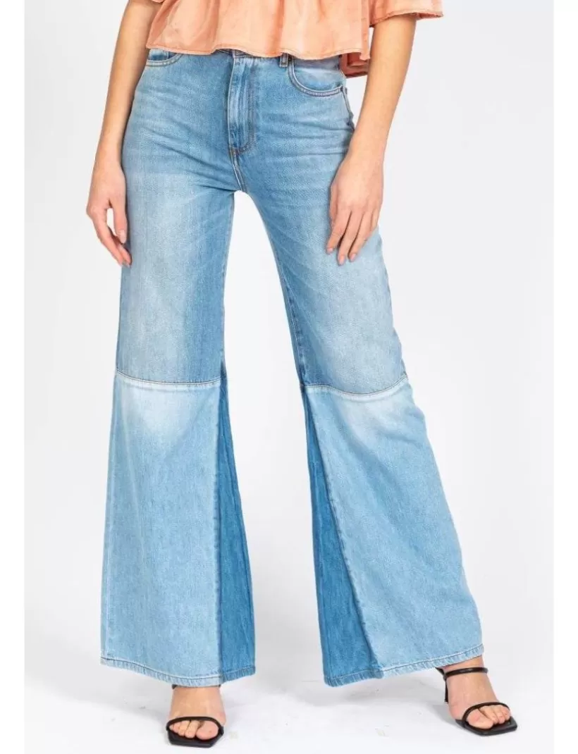 Jeans-New Hallhuber BONNIE – PATCHWORK-JEANS IM 70ER-JAHR-INSPIRIERTEN, IN DER TAILLE SCHMAL UND NACH UNTEN BREITER, AUS REINER BAUMWOLLE himmelblau